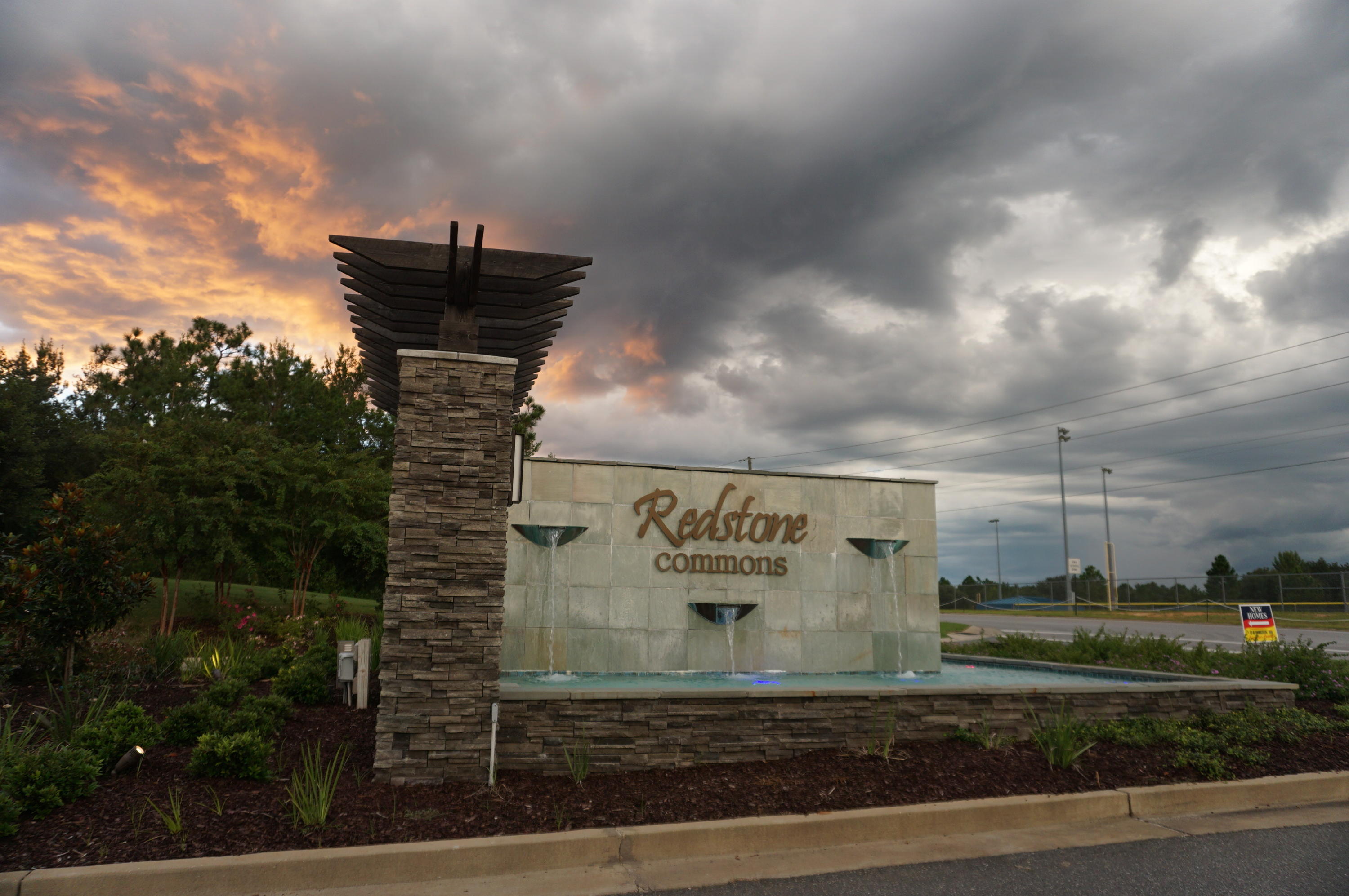 Redstone Commons - Residential Lease