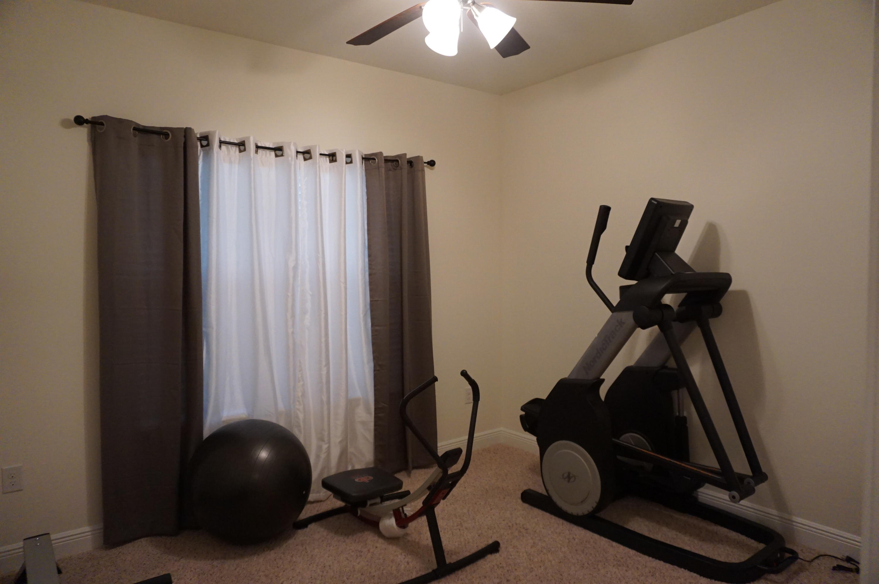 Redstone Commons - Residential Lease