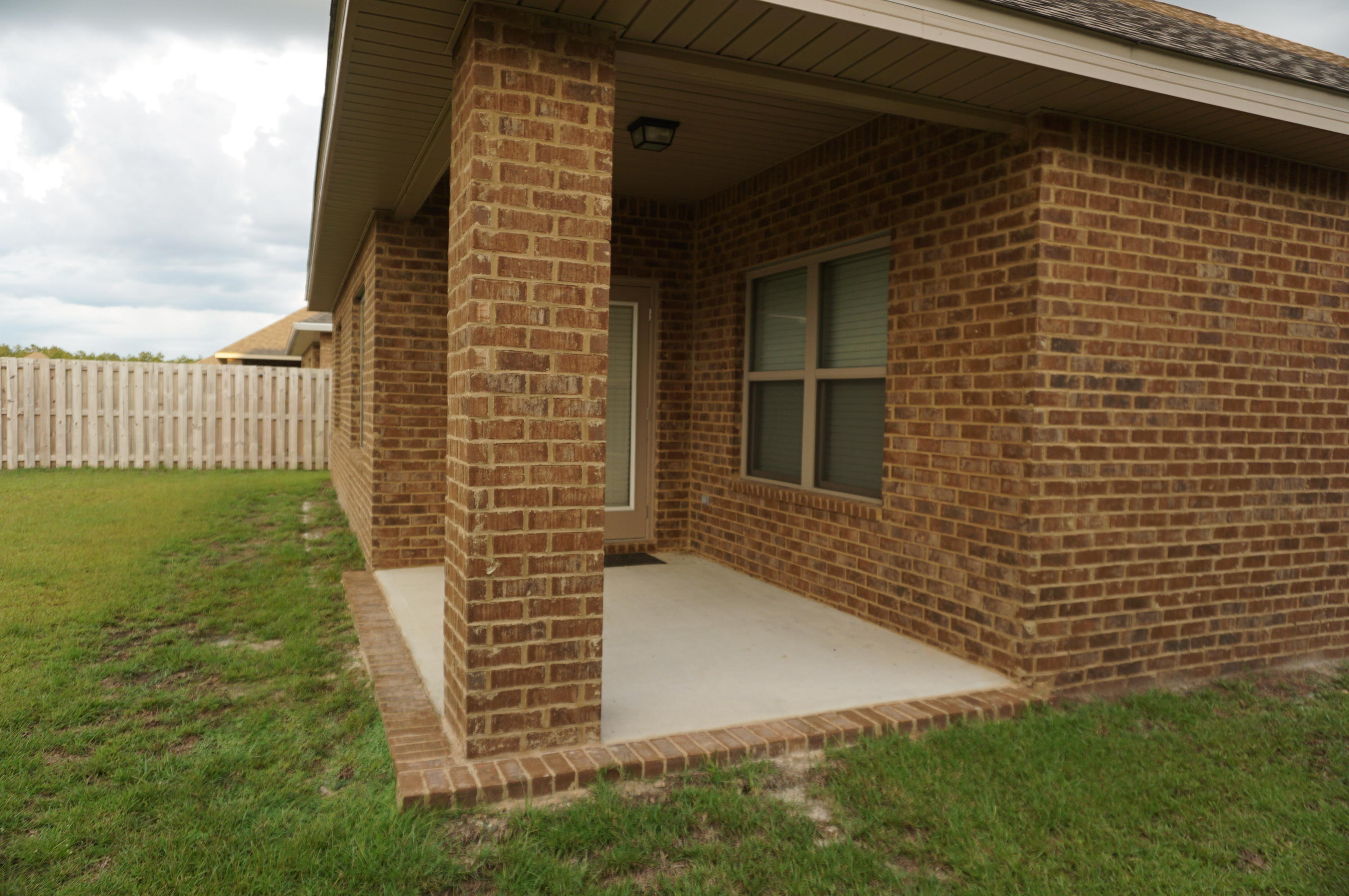 Redstone Commons - Residential Lease