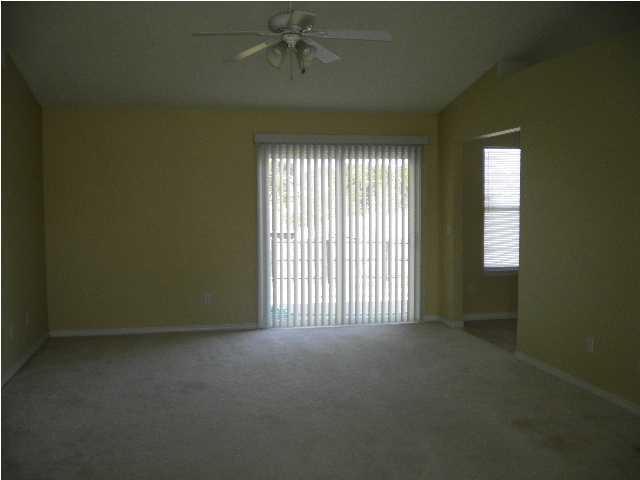 COUNTRYVIEW ESTATES 10TH ADDN - Residential Lease