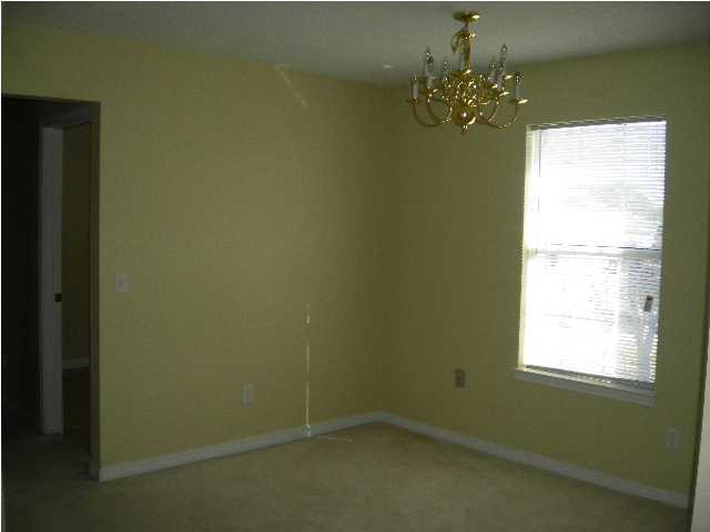 COUNTRYVIEW ESTATES 10TH ADDN - Residential Lease
