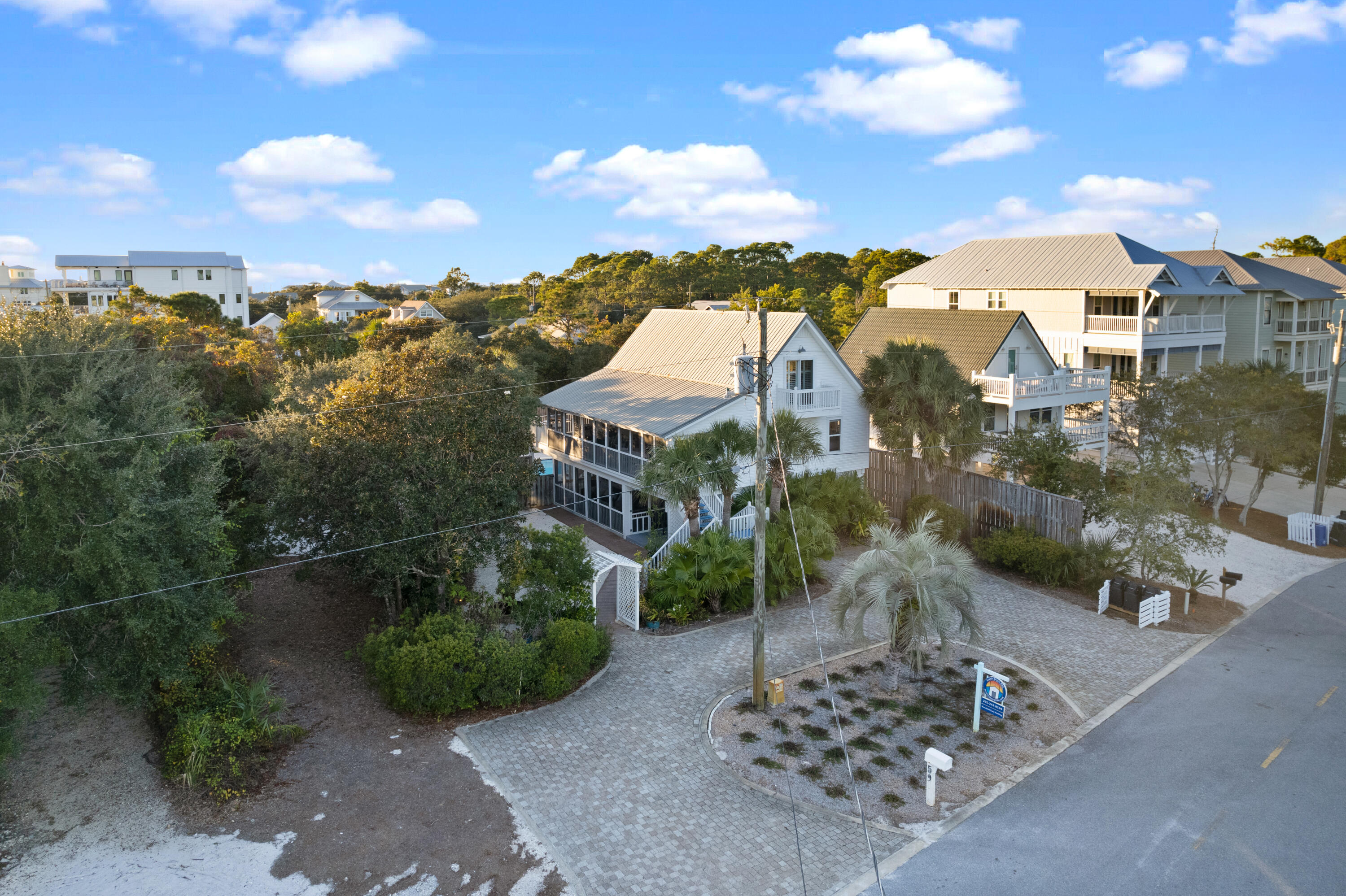GULF SHORE MANOR - Residential