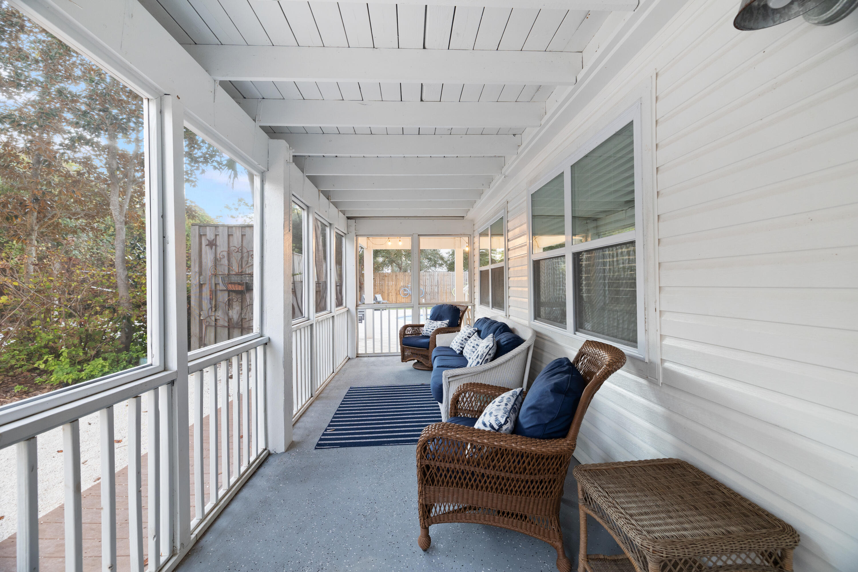 GULF SHORE MANOR - Residential
