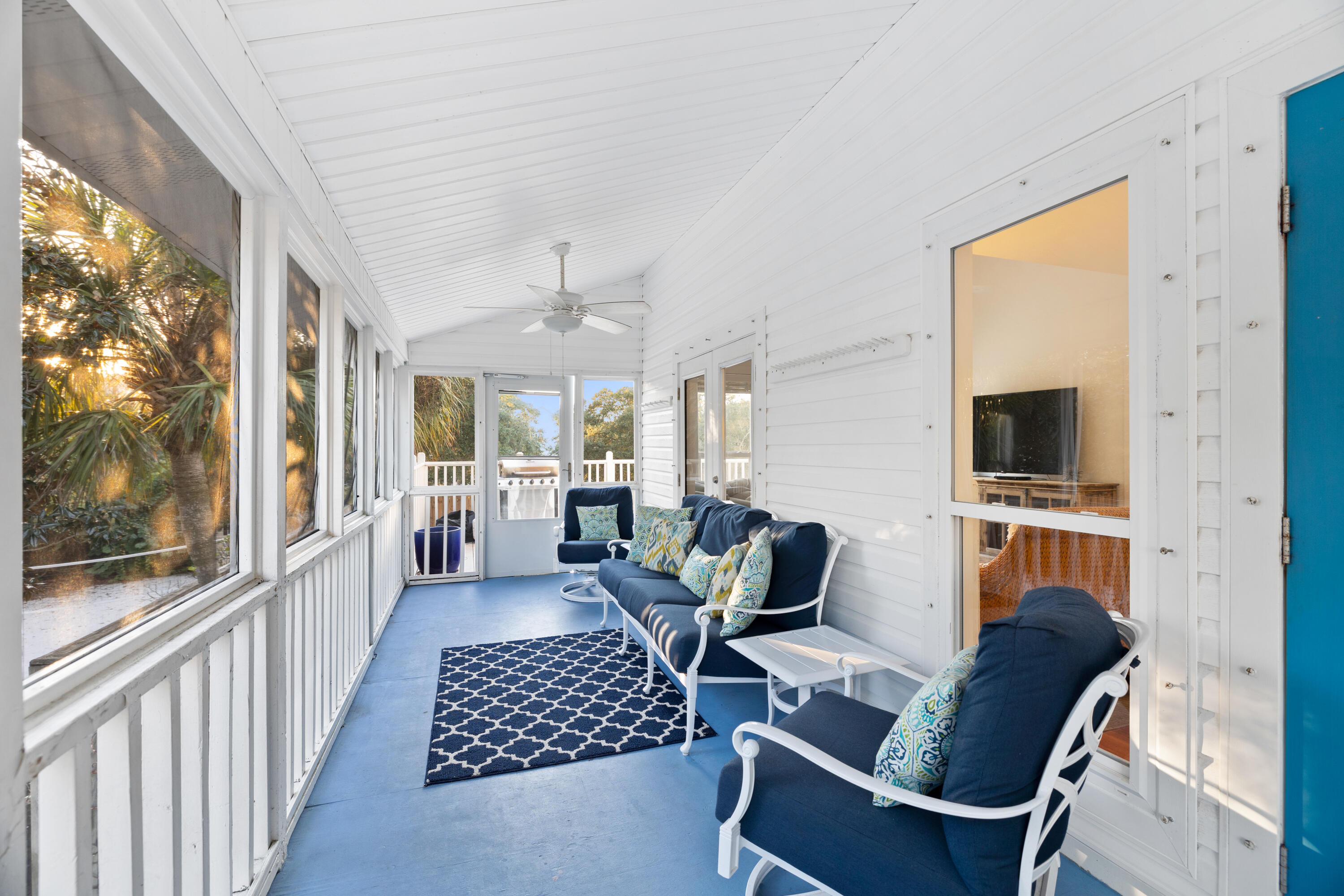 GULF SHORE MANOR - Residential
