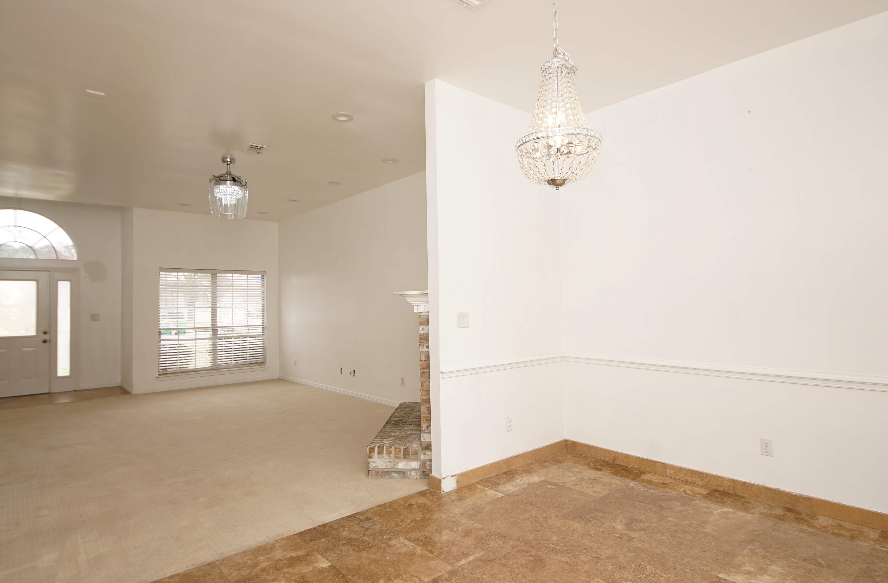 EMERALD ESTATES - Residential Lease