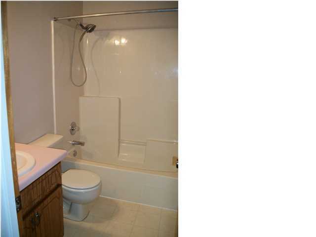 SHOAL TERRACE ESTATES - Residential Lease