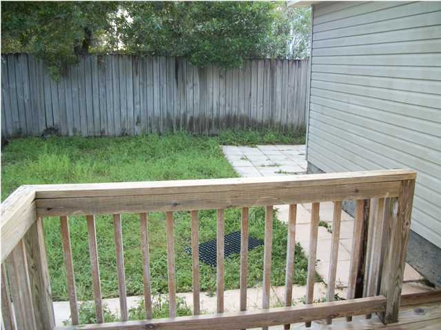 SHOAL TERRACE ESTATES - Residential Lease