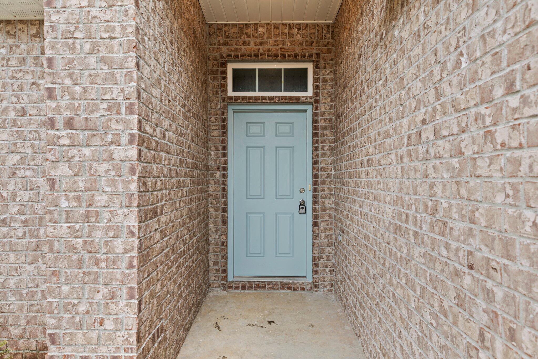 NAVARRE S/D 2ND ADDN - Residential Lease