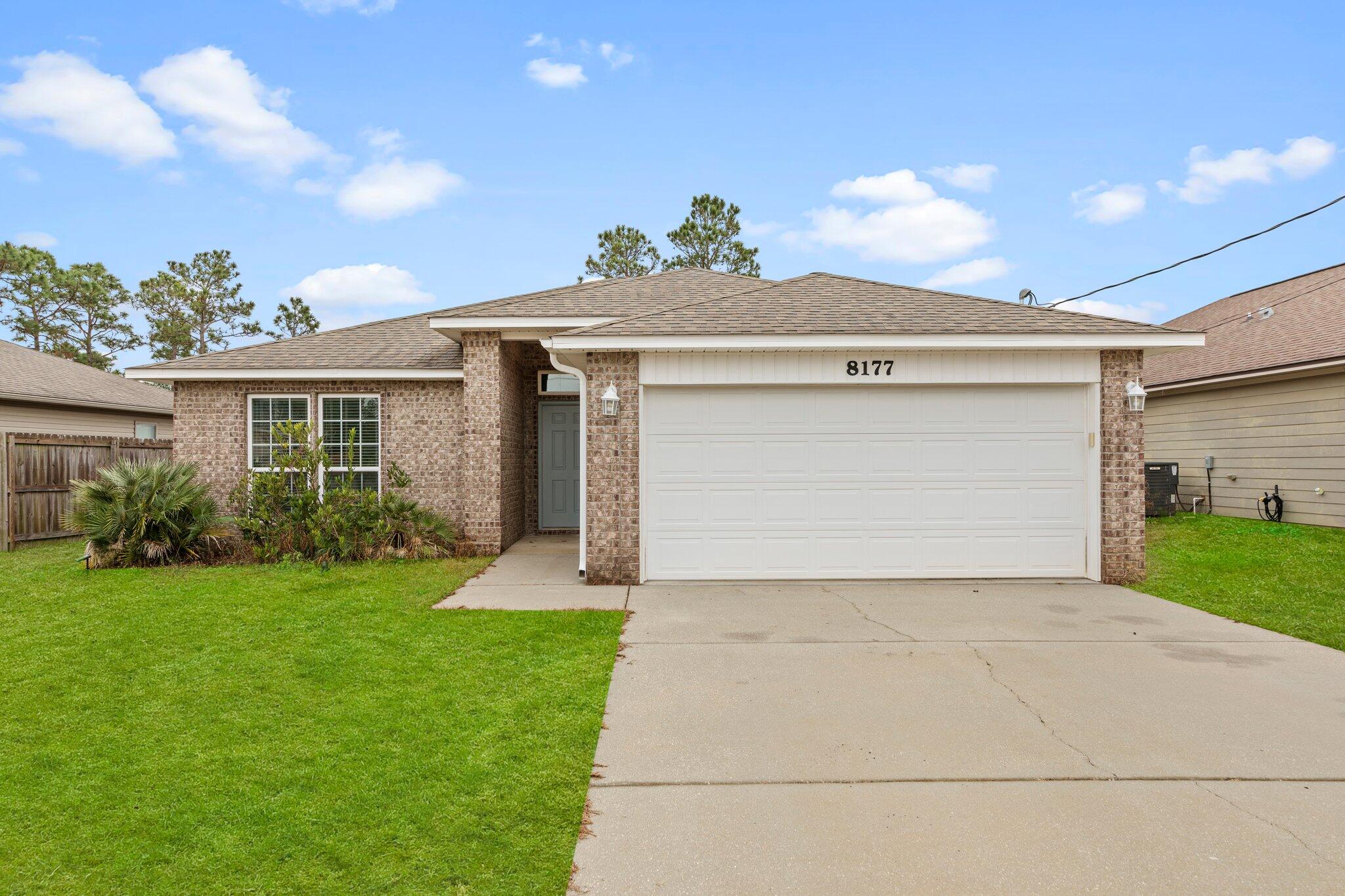 NAVARRE S/D 2ND ADDN - Residential Lease