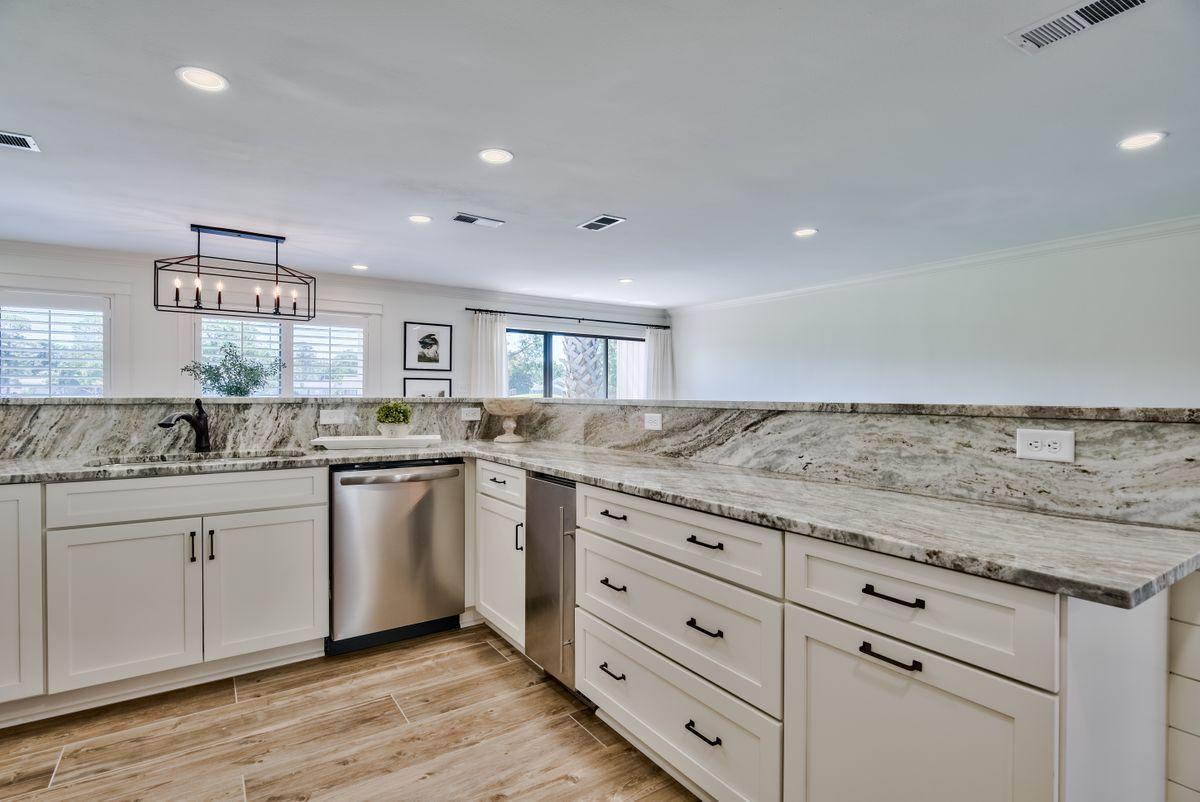 SANDPIPER VILLAGE CONDO - Residential