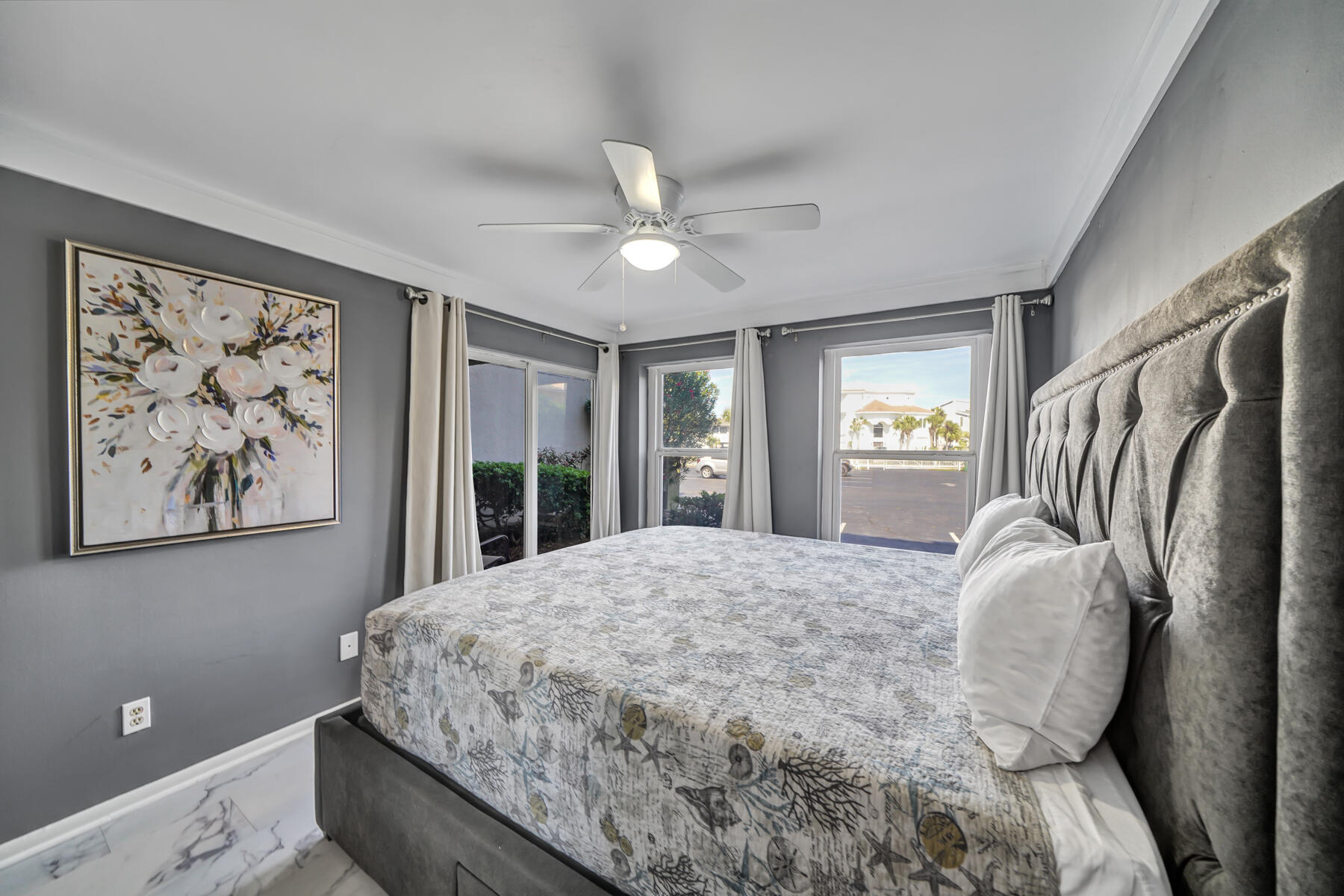 POOLSIDE VILLAS CONDO - Residential