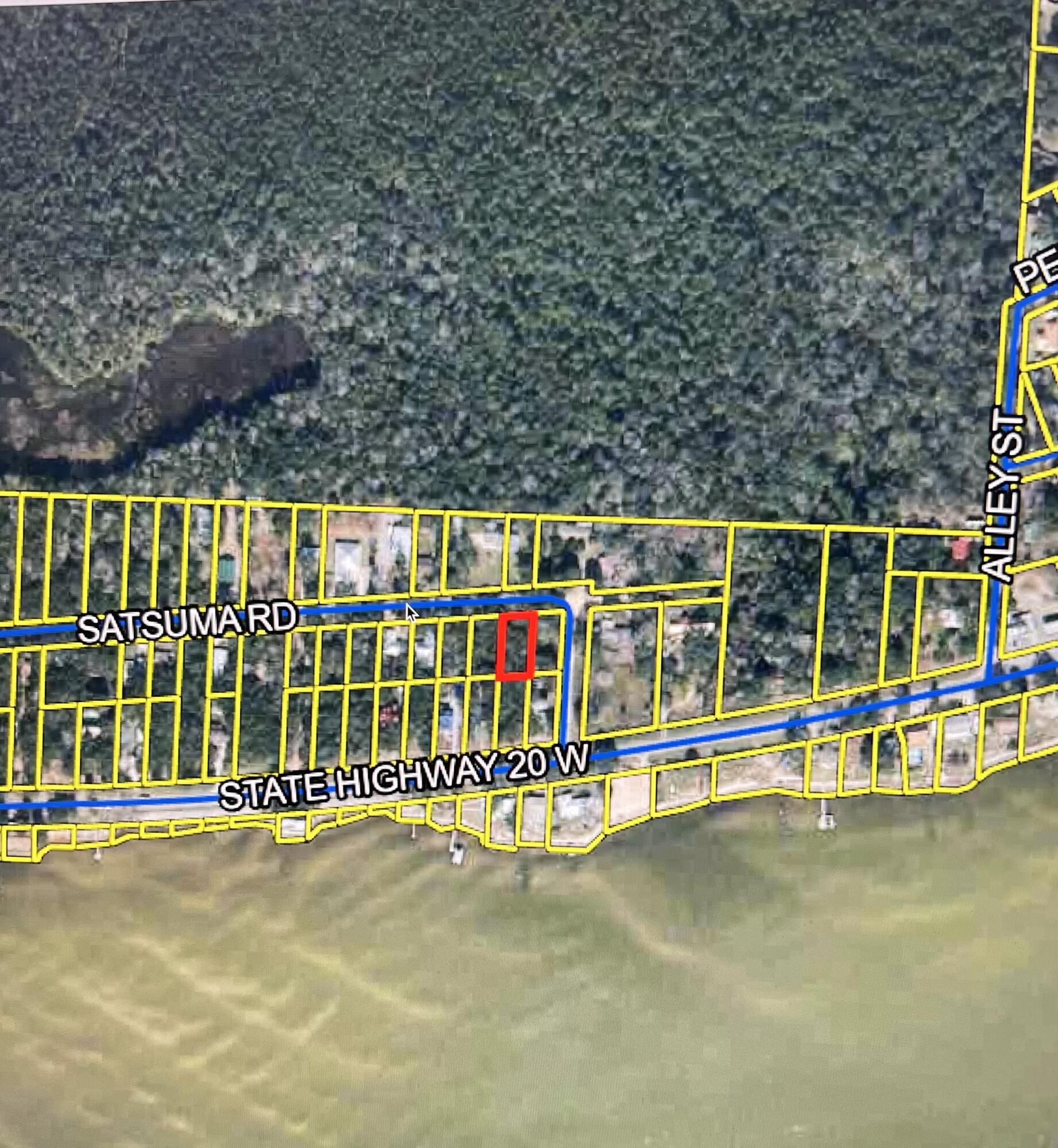 Talk about location!!!  Now is your chance to build your dream home!  Only 15 minutes to Destin or 10 minutes to Niceville, this is the perfect location to enjoy a relaxing neighborhood but still be within minutes to restaurants, medical, shopping or the beautiful Emerald Coast beaches! Lot #20 adjacent to this property is for sale from the same seller! While seller believes all info to be accurate, buyer to verify all information deemed important.