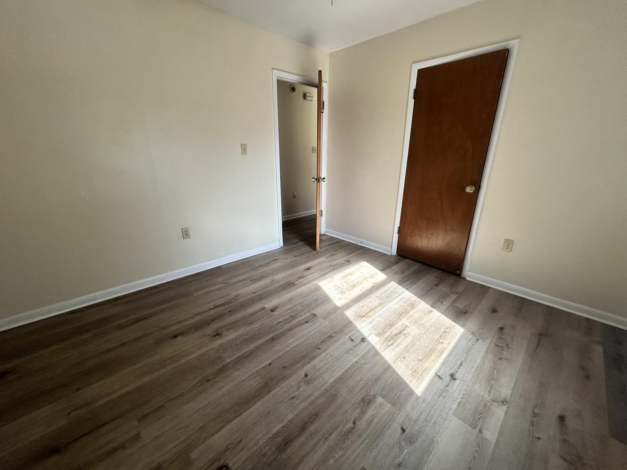 EDGEWOOD - Residential Lease