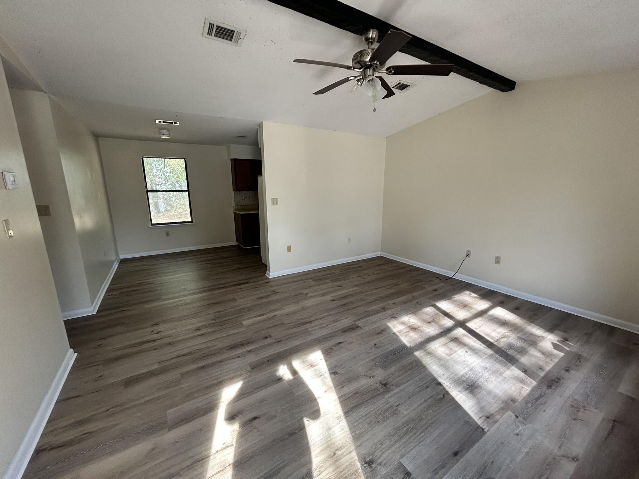 EDGEWOOD - Residential Lease