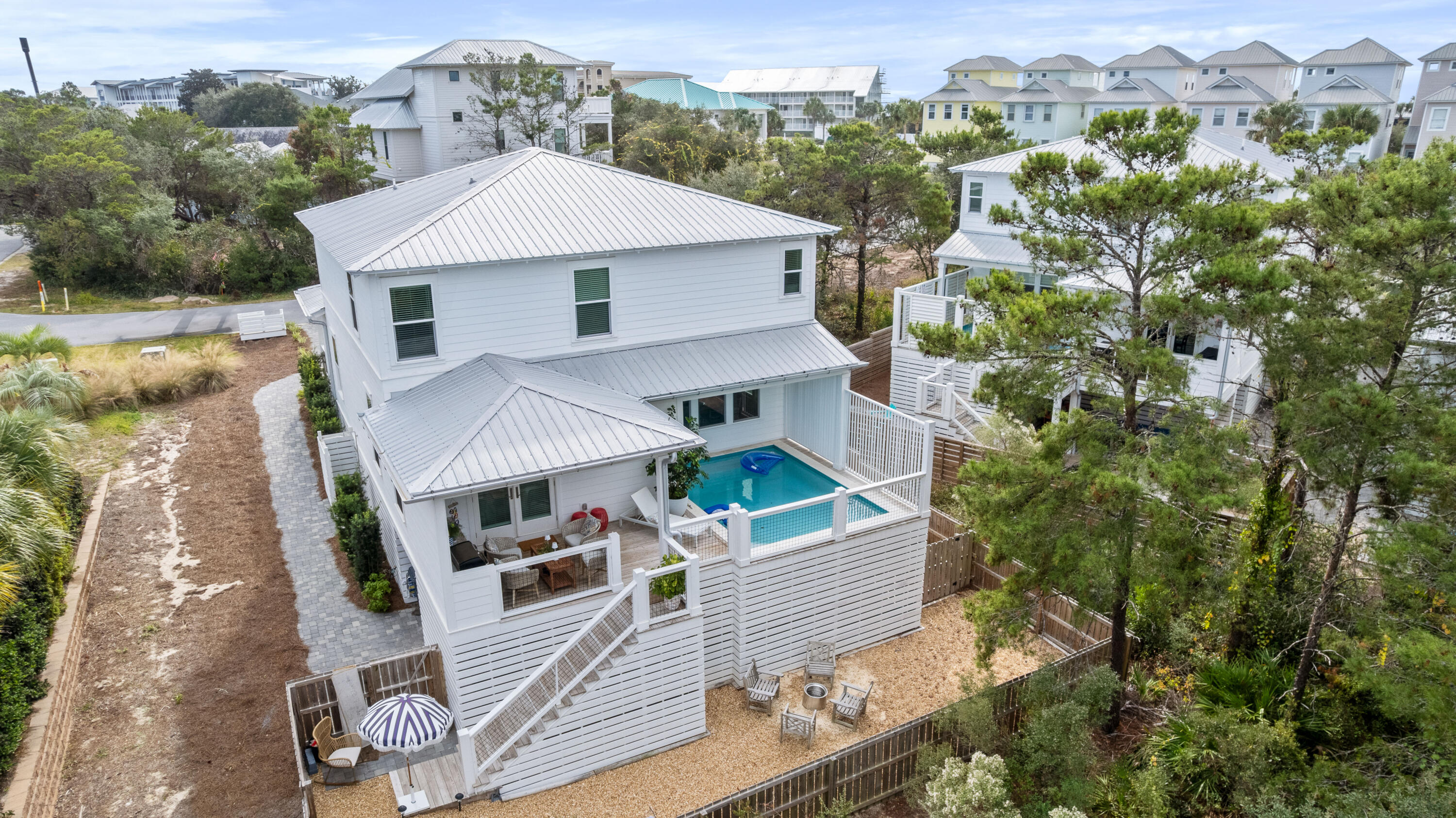 SEABREEZE - Residential
