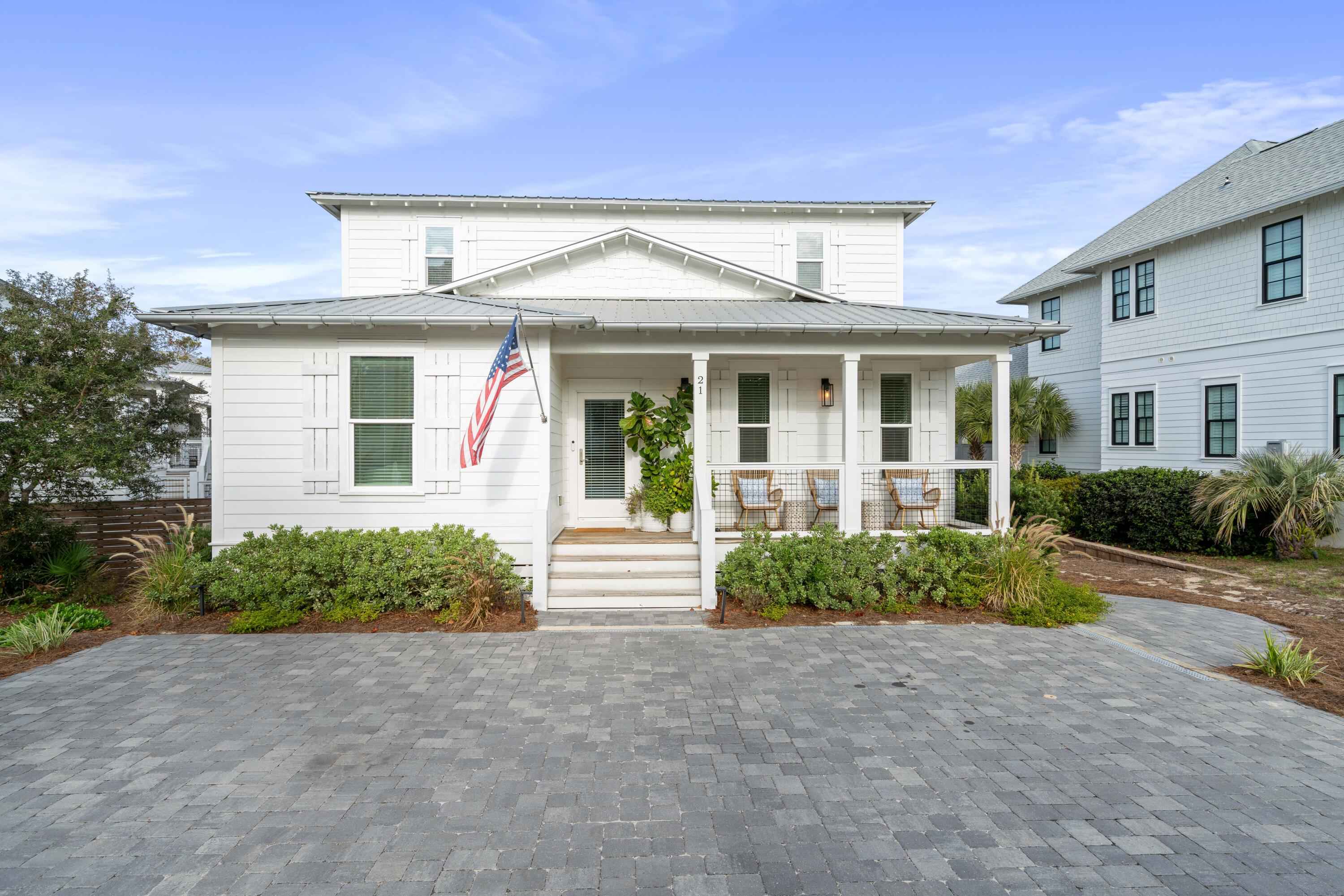 SEABREEZE - Residential