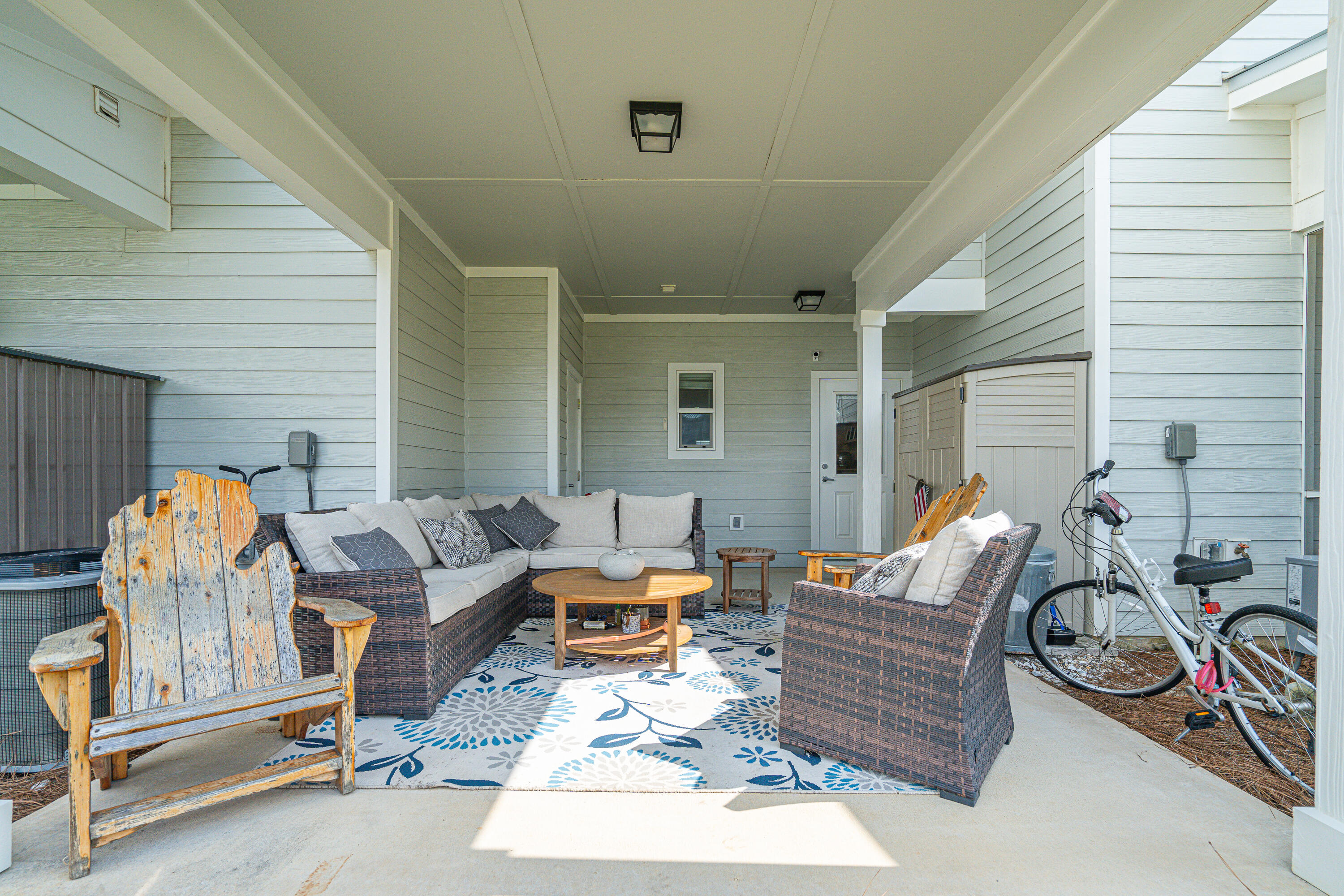 VERANDAS AT FREEPORT - Residential
