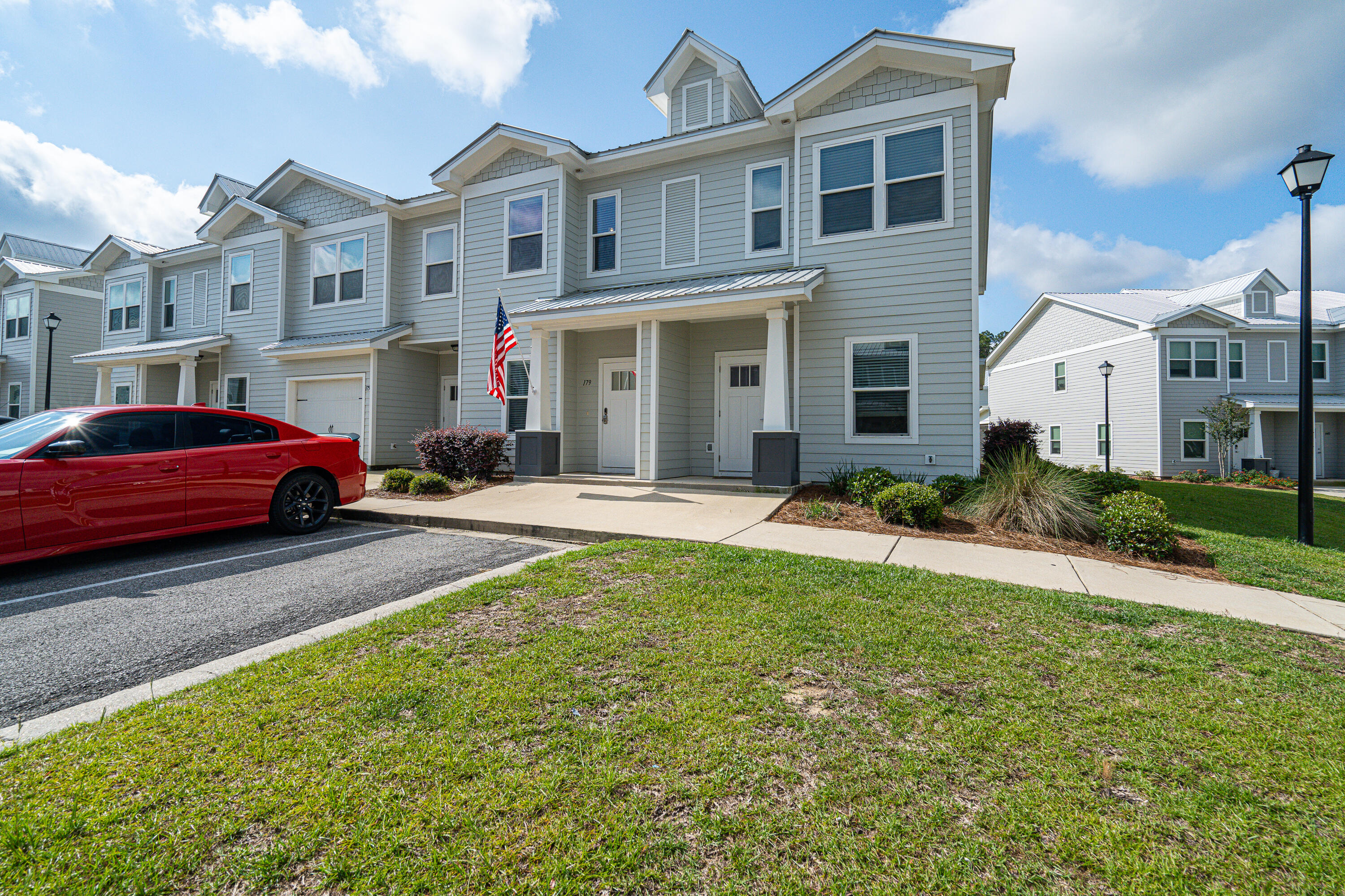 VERANDAS AT FREEPORT - Residential