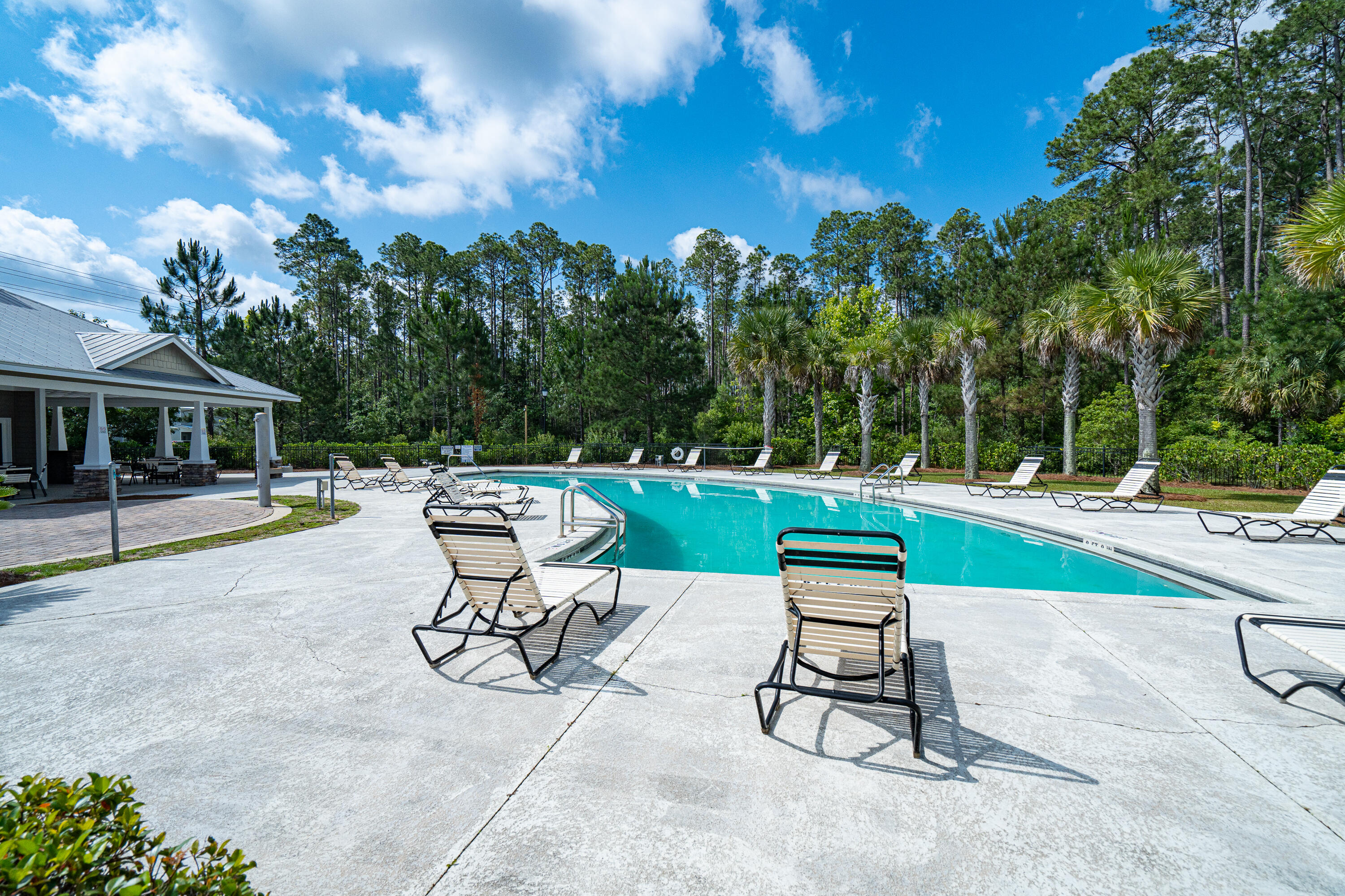 VERANDAS AT FREEPORT - Residential