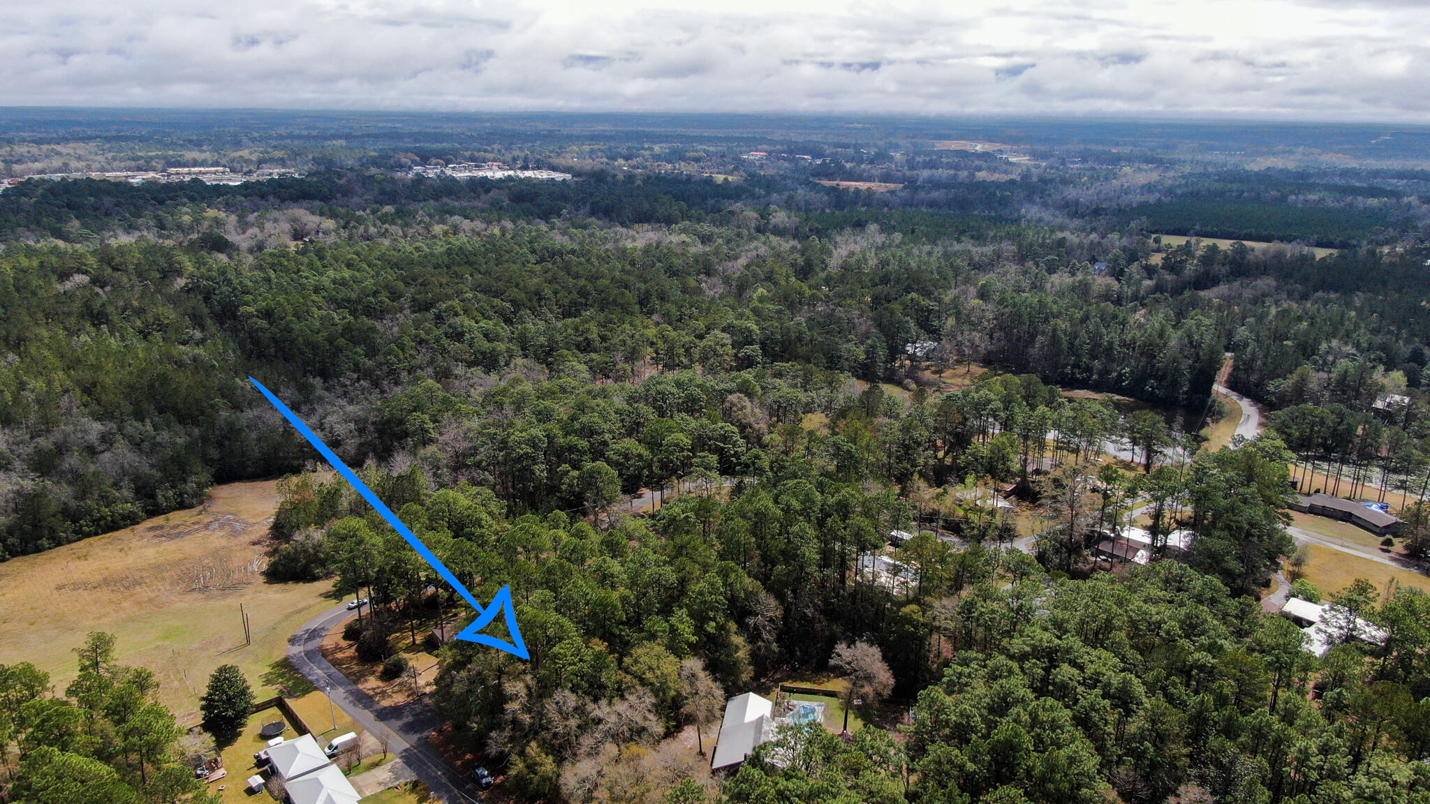 COUNTRY MANOR ESTATES - Land
