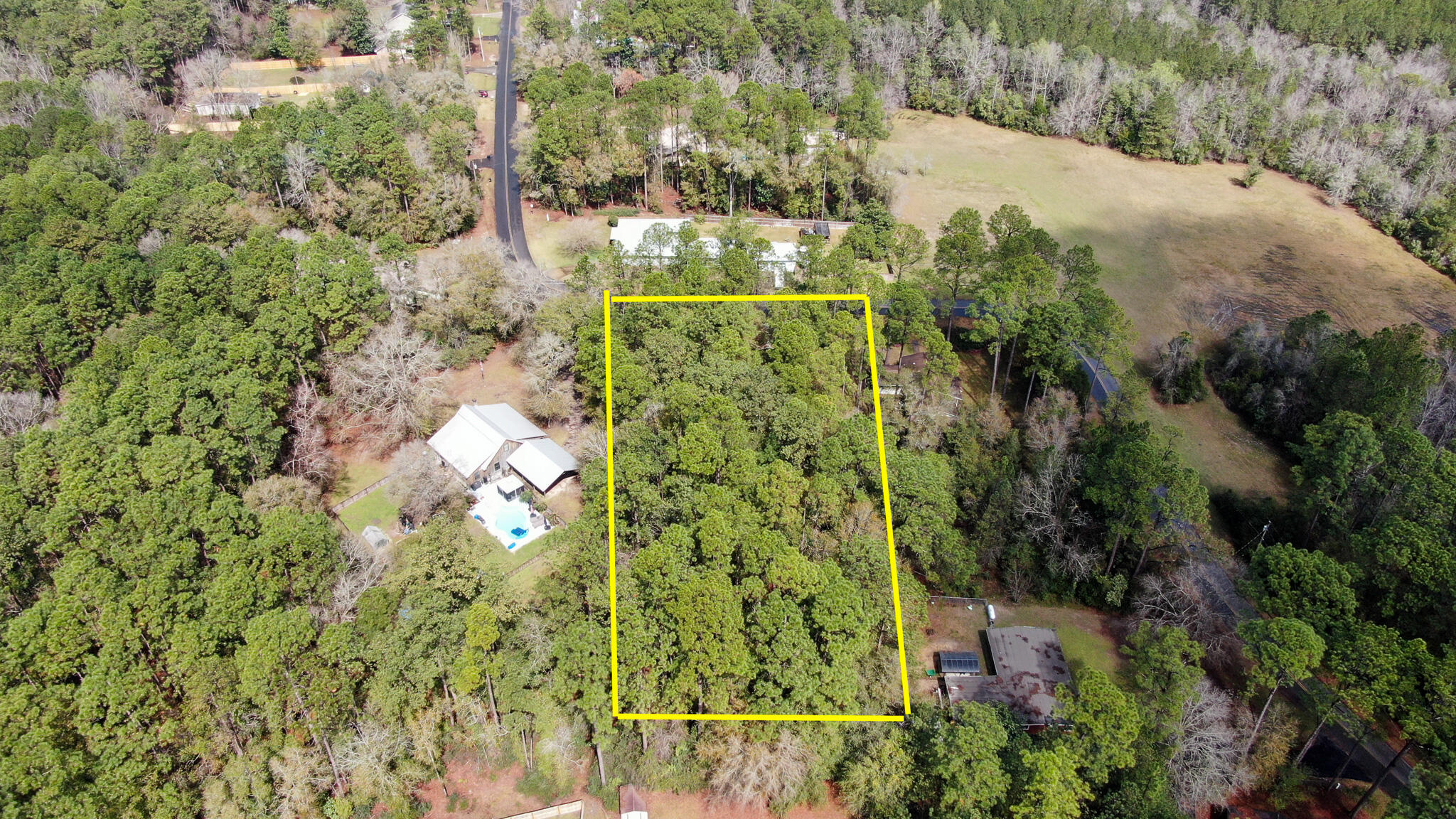 COUNTRY MANOR ESTATES - Land