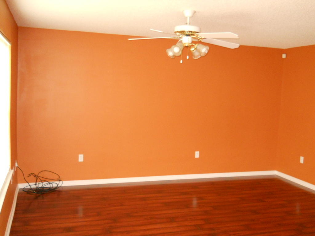 ROLLING PINES - Residential