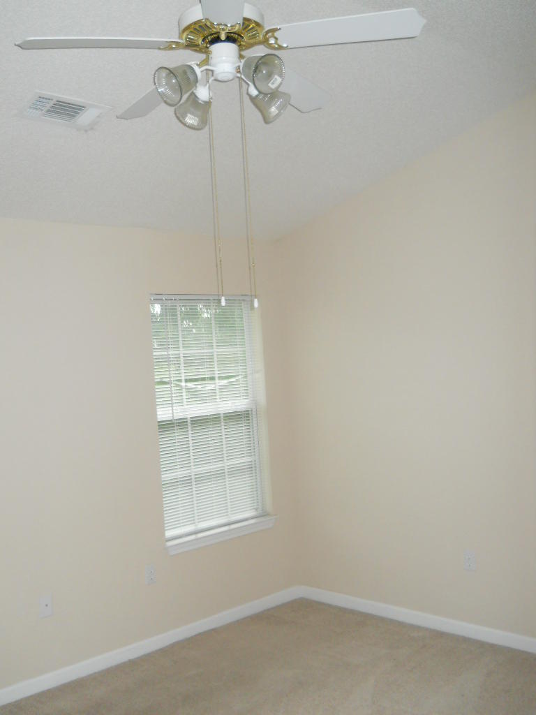 ROLLING PINES - Residential