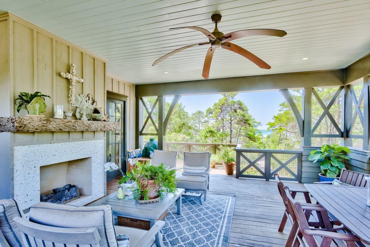 DRAPER LAKE COASTAL VILLAGE - Residential