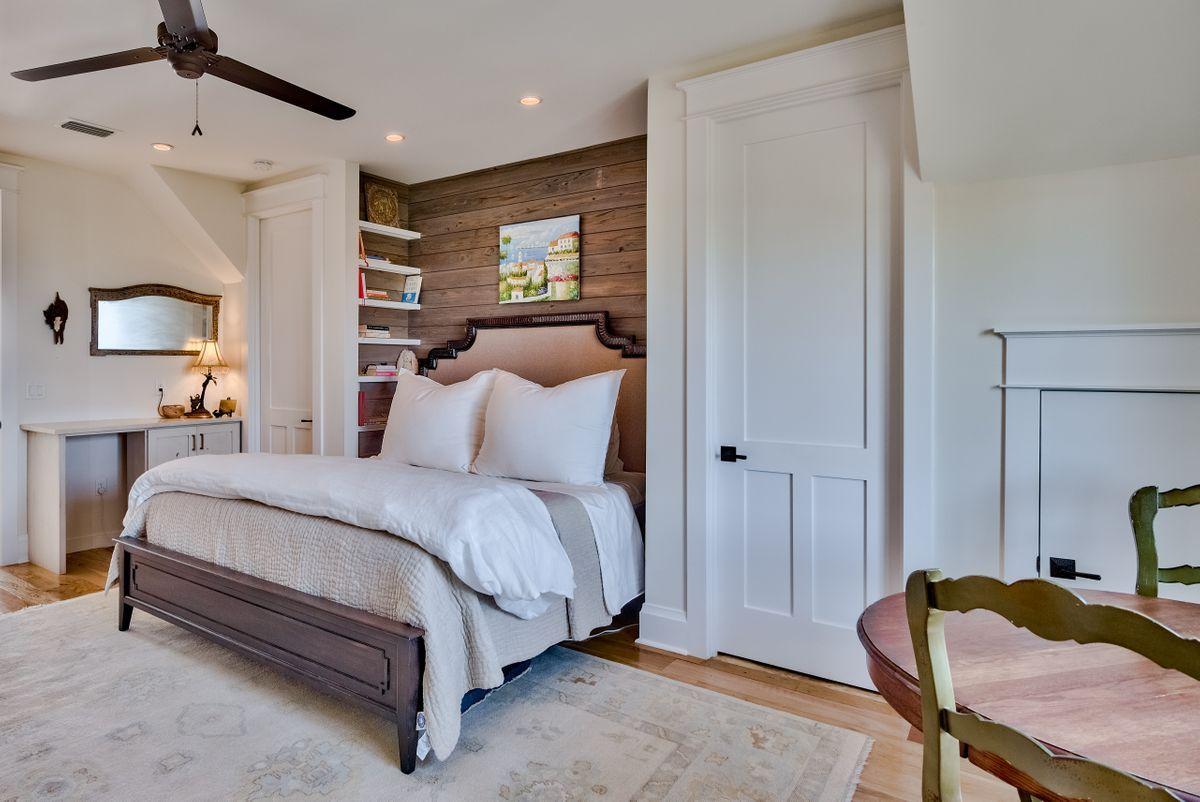 DRAPER LAKE COASTAL VILLAGE - Residential