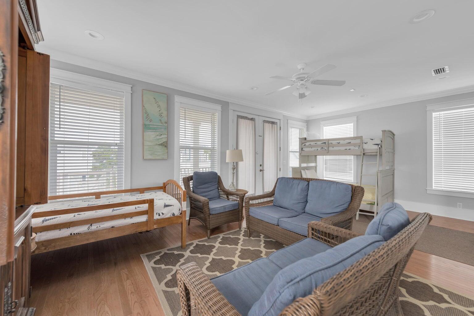 SEACREST BEACH - Residential