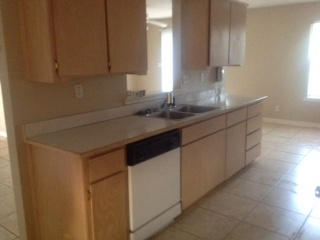 COUNTRYVIEW ESTATES - Residential Lease