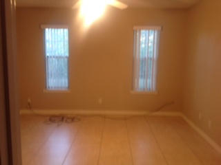 COUNTRYVIEW ESTATES - Residential Lease