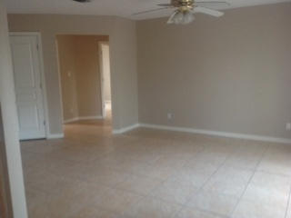 COUNTRYVIEW ESTATES - Residential Lease