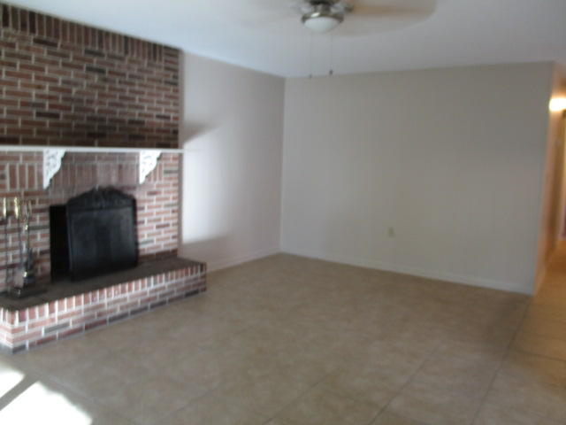 Poquito Bayou - Residential Lease