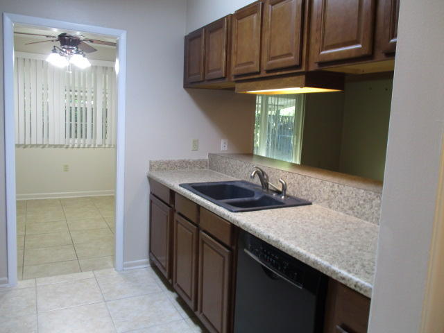 Poquito Bayou - Residential Lease