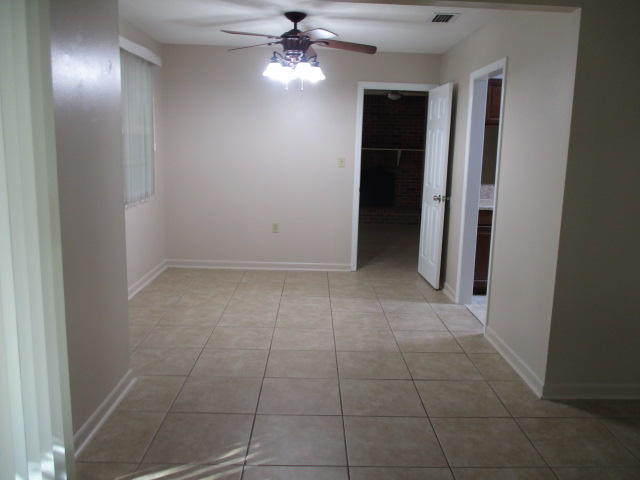 Poquito Bayou - Residential Lease