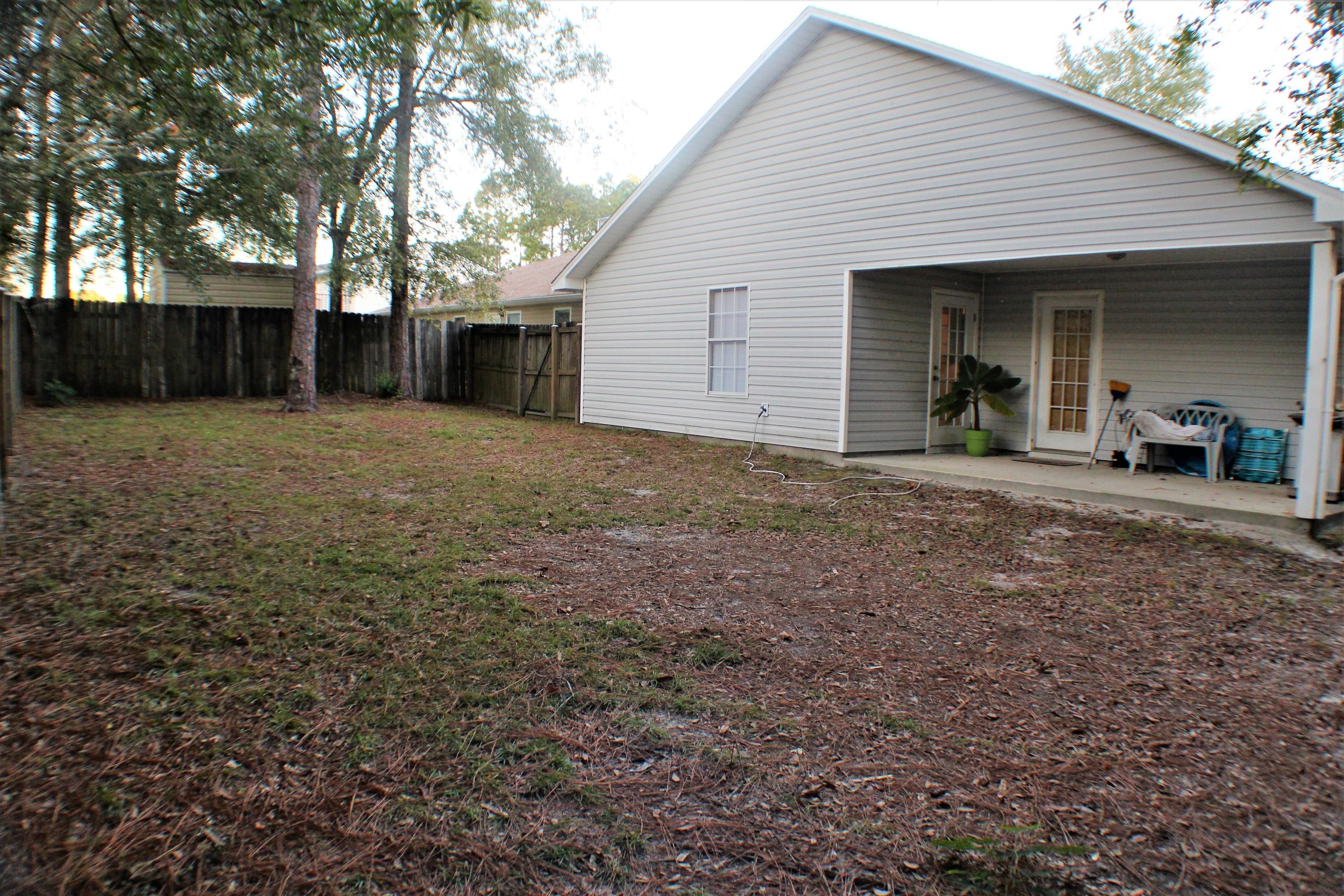 Great home in great location! Fenced backyard, split bedroom floor plan, vaulted living room ceiling and cathedral dining room ceiling. 1 year home warranty provided. Seller to provide $1250 flooring allowance at closing.