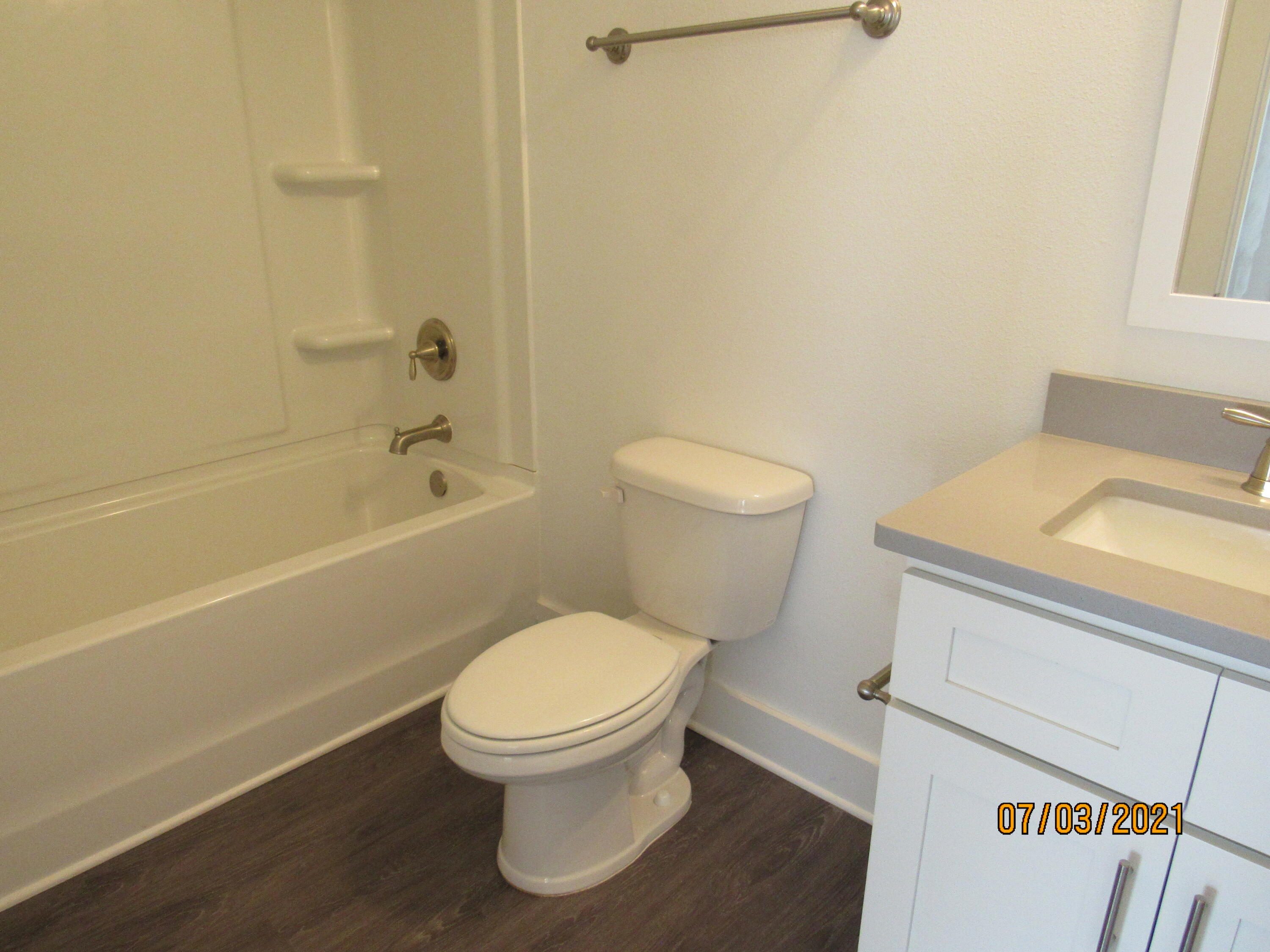 VERANDAS AT FREEPORT - Residential Lease