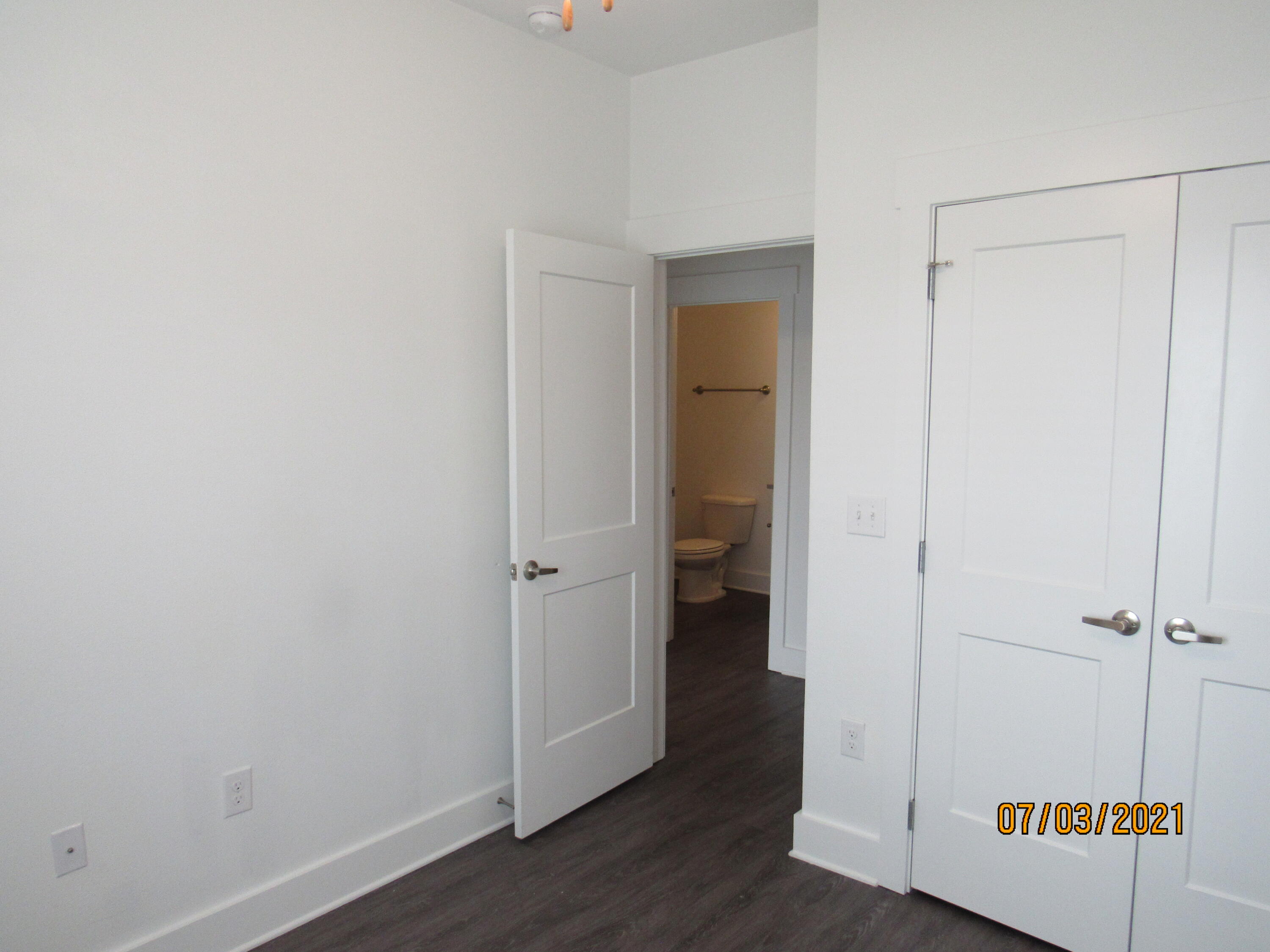 VERANDAS AT FREEPORT - Residential Lease