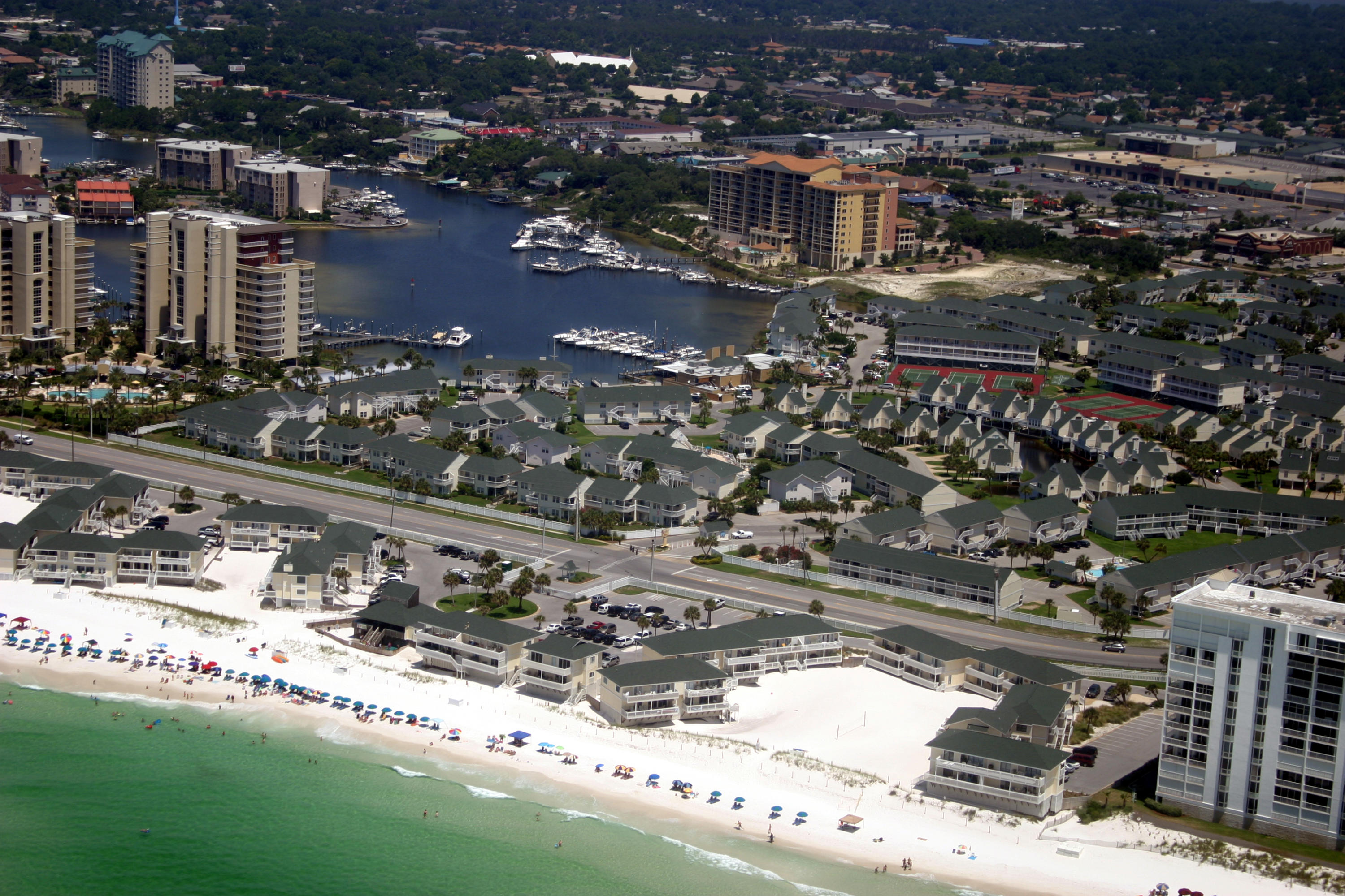 SANDPIPER COVE PH 25 - Residential