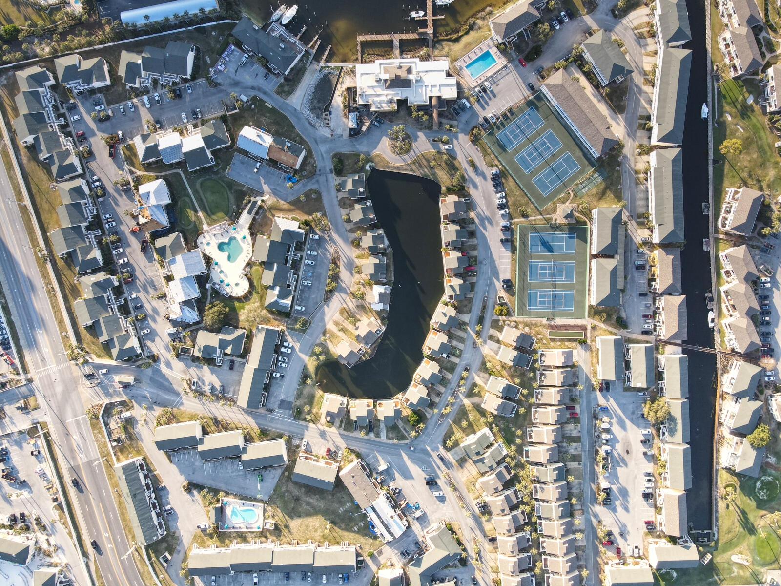 SANDPIPER COVE PH 25 - Residential