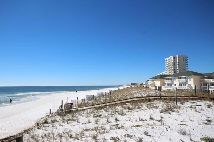 SANDPIPER COVE PH 25 - Residential