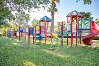 THE PALMS OF DESTIN - Residential
