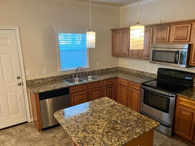 MERIDIAN SQUARE T/H - Residential Lease