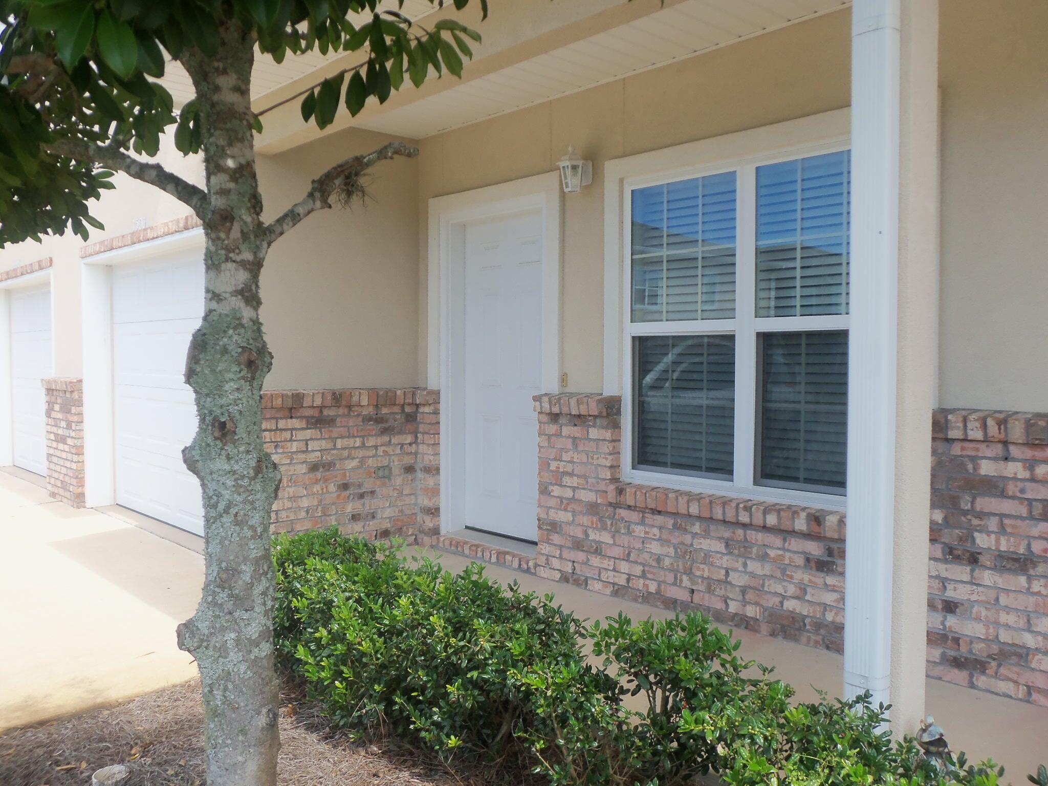 MERIDIAN SQUARE T/H - Residential Lease