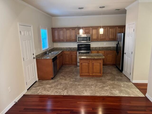 MERIDIAN SQUARE T/H - Residential Lease