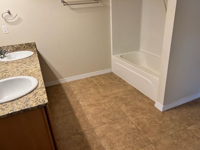 MERIDIAN SQUARE T/H - Residential Lease