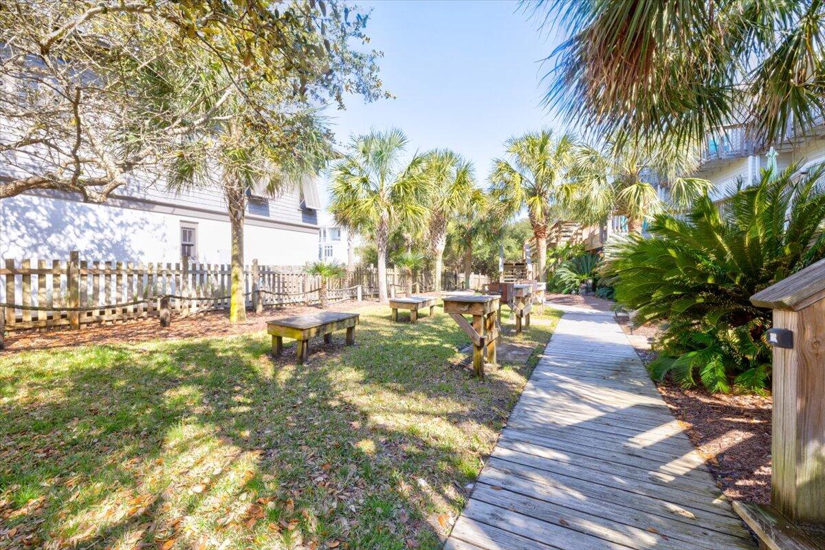 7 Palms - Residential