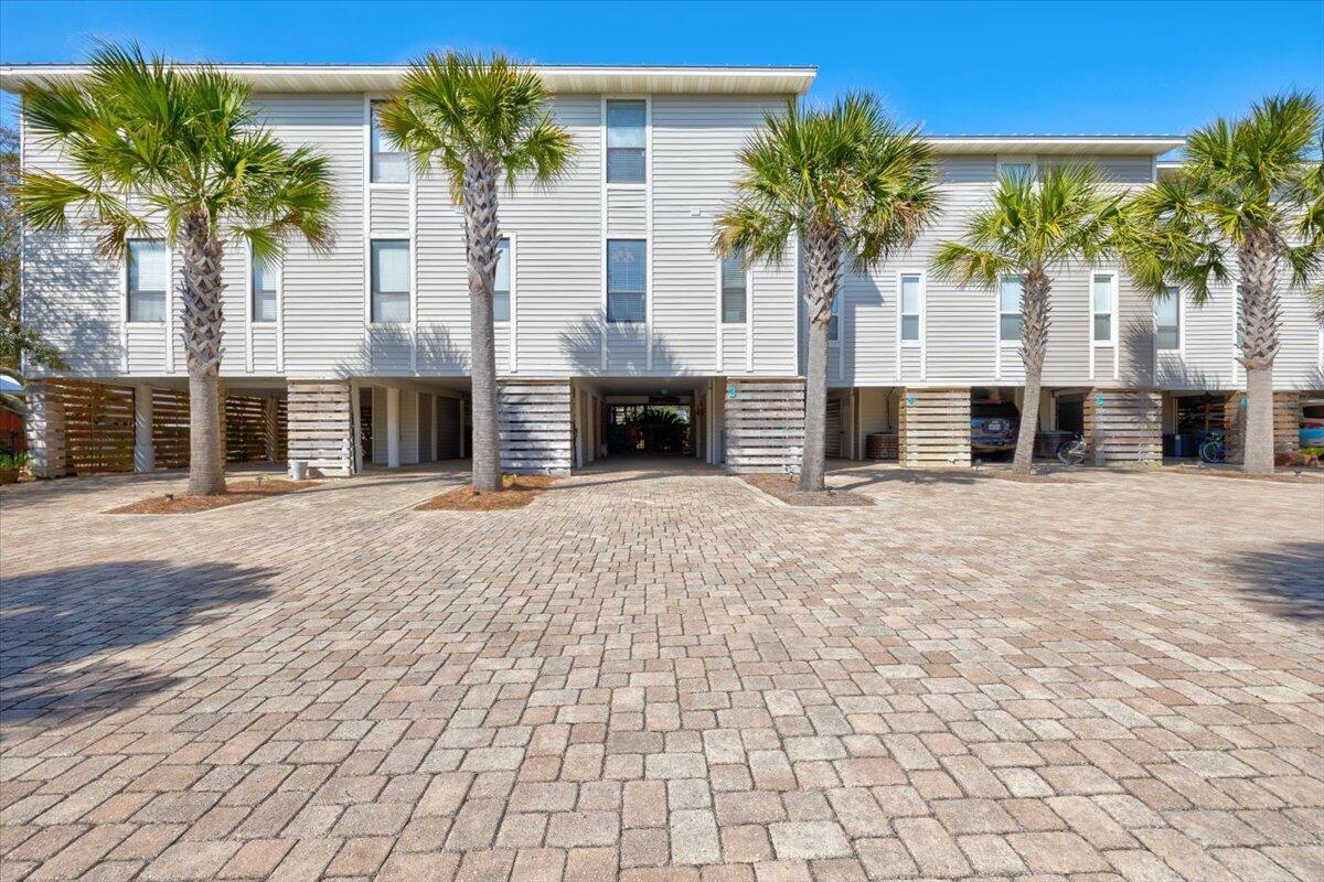 7 Palms - Residential