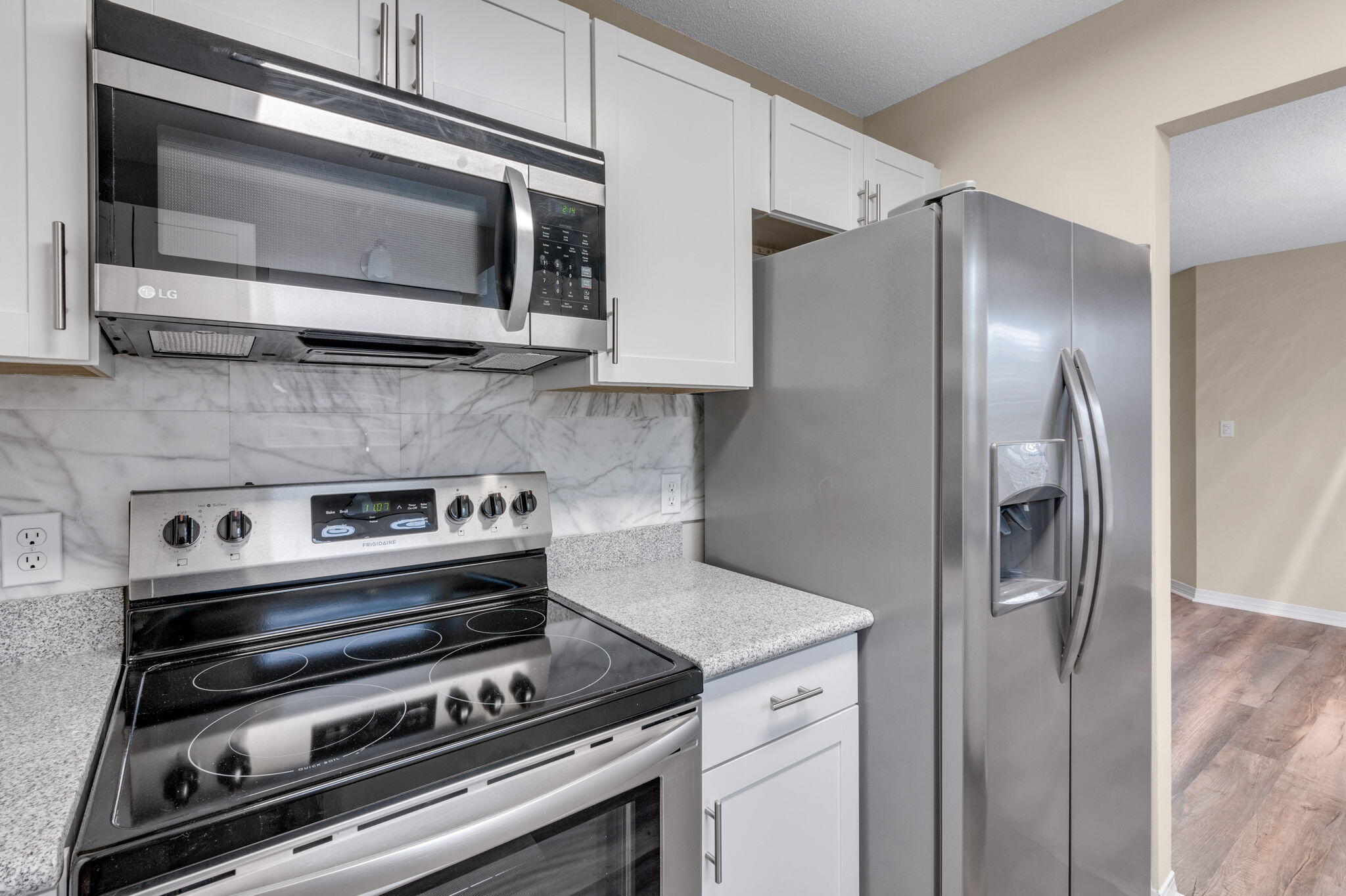 COVENTRY CORNERS - Residential Lease